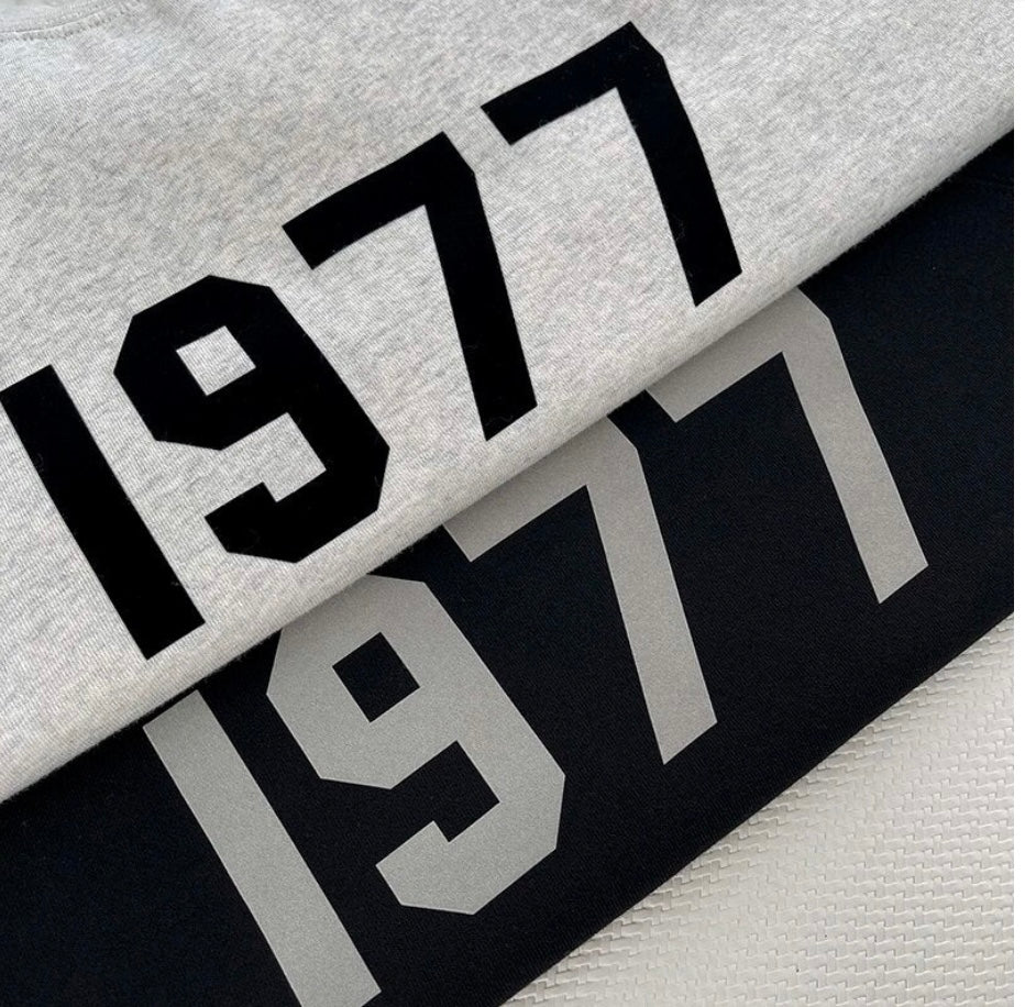 ESSENTIALS 1977 Sweatshirt