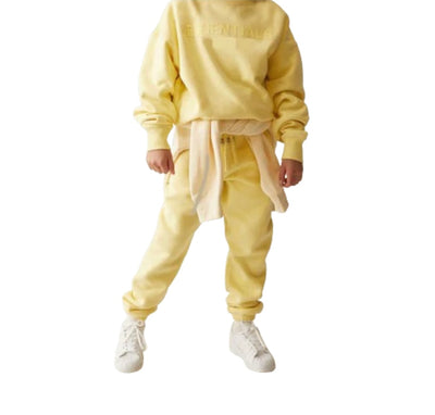 KIDS ESSENTIALS HOODIE + FREE TRACKPANTS